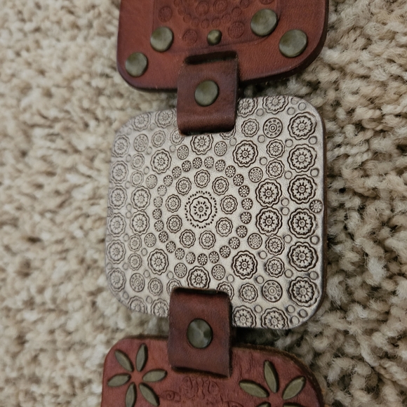 Leather belt - Picture 4 of 4